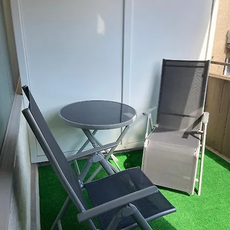 شقة H-apartments Bismarckstrasse ترير